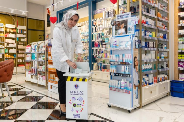 �la�lar ��pe de�il, kutulara