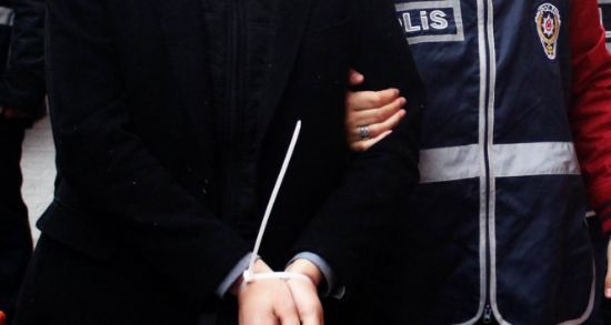 HDPnin eski yneticilerinin de iinde bulduu 8 kiiye PKK/KCK gzalts