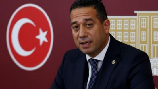  �Ekonomi politikalar�n� ele�tiren vatanda� neden g�zalt�na al�n�yor?�