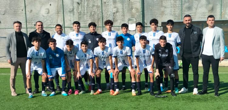 Seluk ahin, Yeniehir Belediyesi U16 Futbol Takmnn man izledi