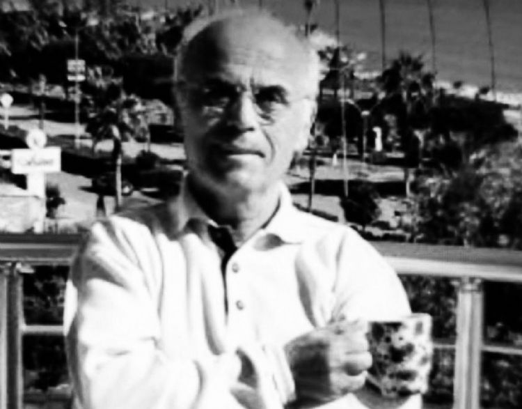 Ac� g�n�m�z: �lker Adal�o�lu vefat etti