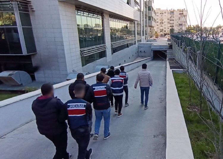 Jandarmadan ter�r operasyonu