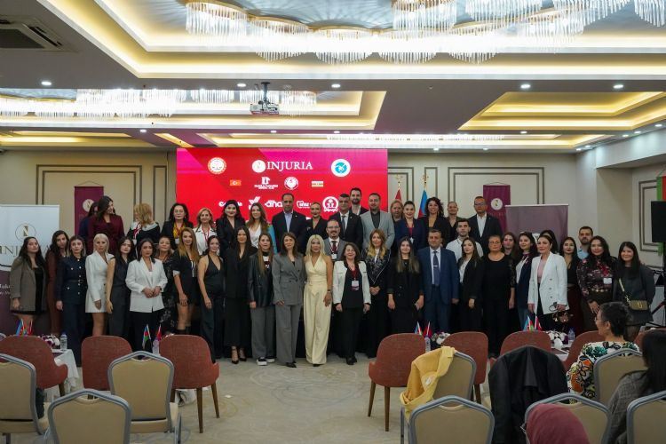 Azerbaycan ve Trkiyeden hukukular Mersinde bulutu