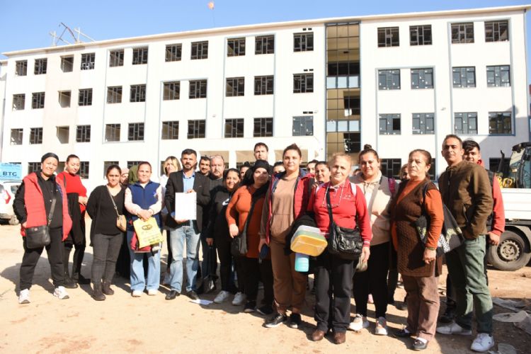 Bahelievler Mahallesi sakinleri isyanda: Okulumuzu istiyoruz!