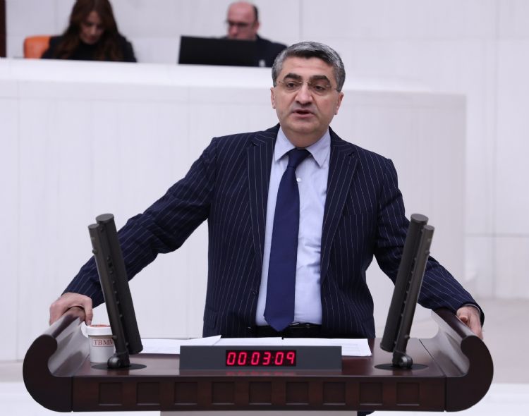 ��fade �zg�rl��� tehdit alt�nda�