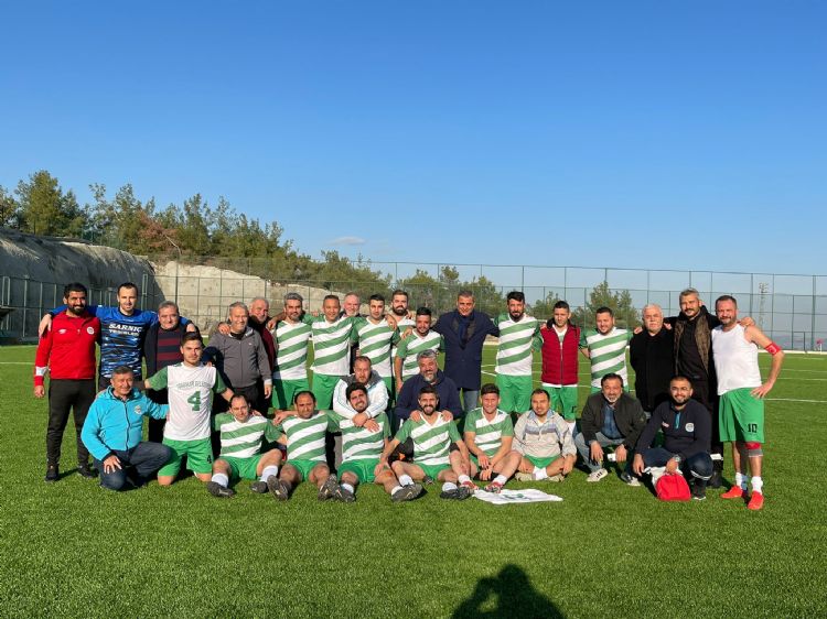 Kurumlar Aras Futbol Turnuvasnda Final Heyecan