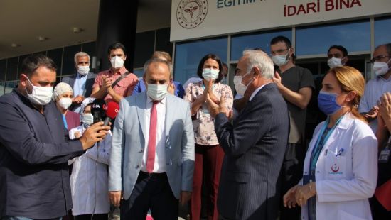 60 ya��ndaki CHP’li vekil Covid-19�u yendi