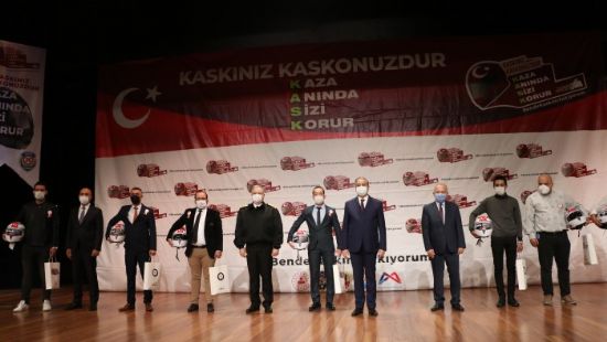 En �ok be�eni alanlar ile kural ihlali yapmayanlar kasklar�n� ald�