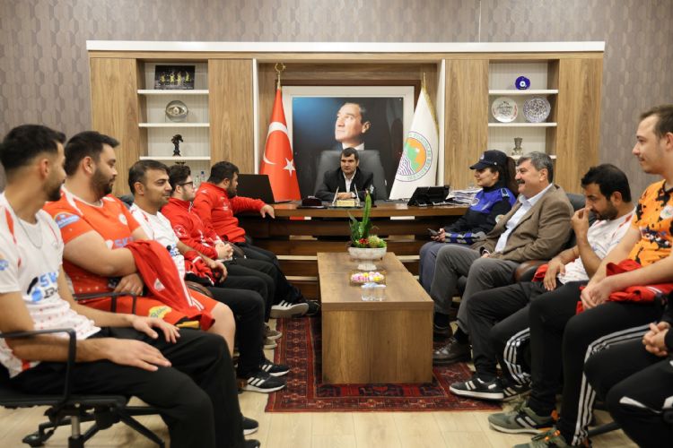 Ba�kan Y�ld�z, �zel misafirlerini a��rlad�