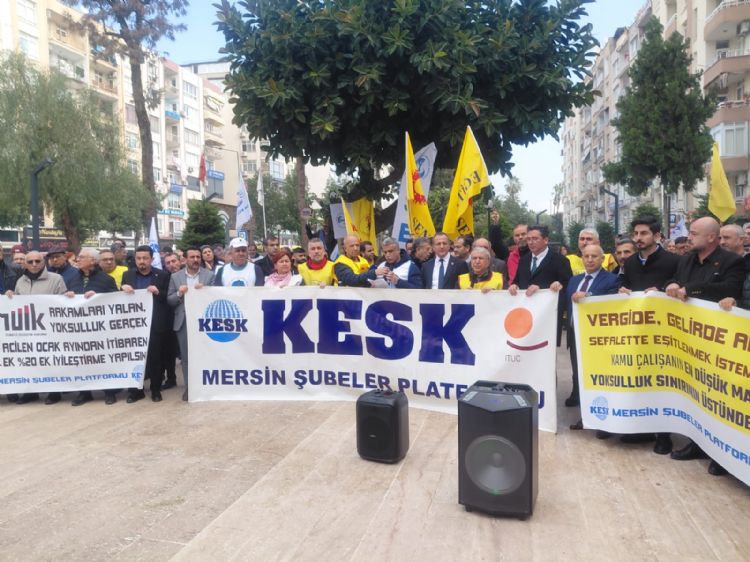 Kamu emek�ileri i� b�rakt�!