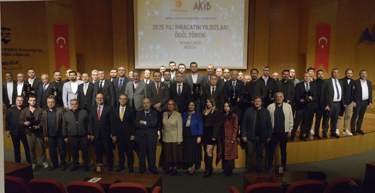 Ya� meyve sebze ihracat�n�n y�ld�zlar� Mersin�de �d�llendirildi