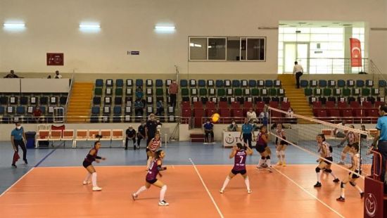 Voleybolda 2. hafta heyecan� ya�and�