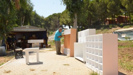 Mersin B�y�k�ehir Belediyesinin e�itim deste�i s�r�yor