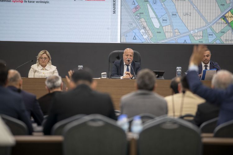 E�itimde g�venlik endi�esi Meclis�e ta��nd�