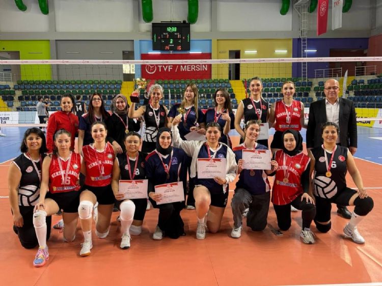 Evde, i�te, filede: Kad�n her yerde