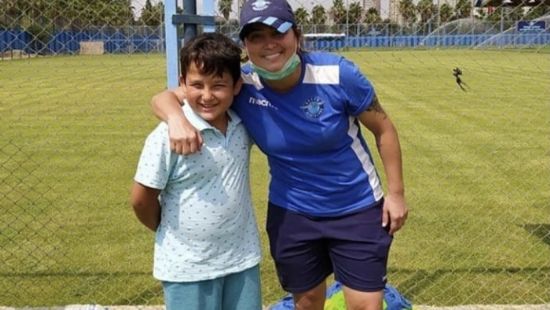 Mersinli antren�r trafik kazas�nda hayat�n� kaybetti