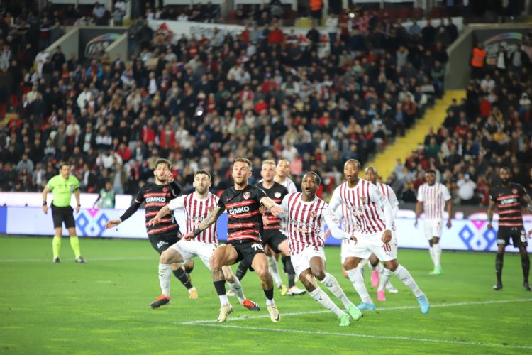 Hatay dipten kurtulamad: 1-1