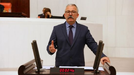 �Bor�lar y�z�nden �ift�i �retimi b�rak�yor�