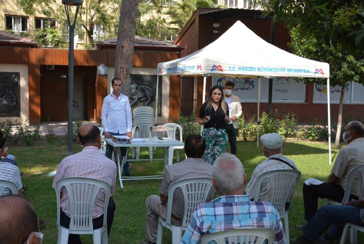  Alzheimer konusunda  yallar bilgilendirildi