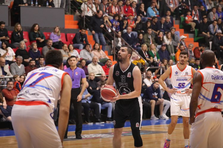 MSK zirveyi kaptrd: 72-65