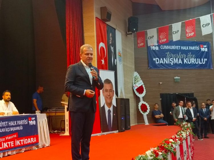 Mersinde devrim oldu. Mersin tertemiz oldu