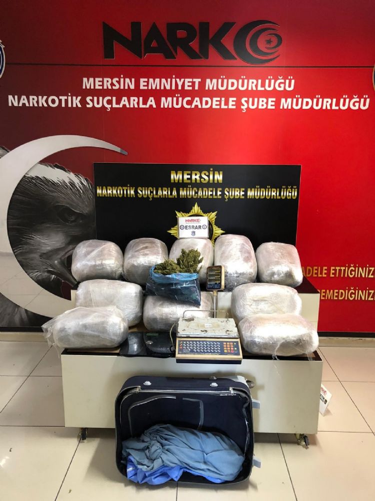 Mersin’de 58 kilo 800 gram esrar ele geirildi