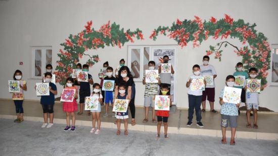 Tarsus’ta ocuklar, yaz atlyeleri ile sosyalleecek