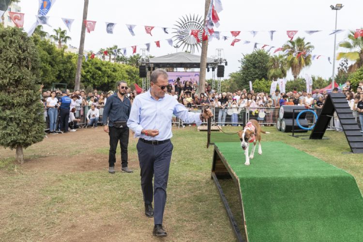 Mersin Pati Festivali’ renkli grntlere sahne oldu