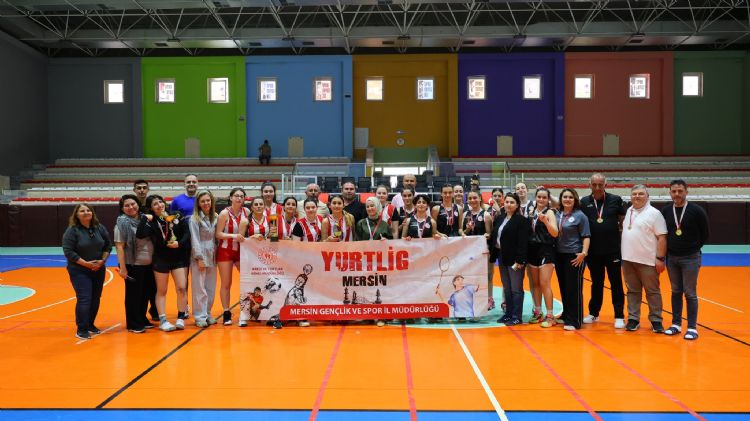 YURTL�G�in y�ld�zlar� potada yar��t�