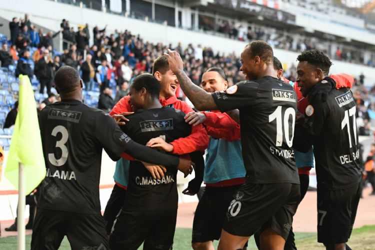 Hatayspor Fatih Karagmrk rahat yendi: 3-1