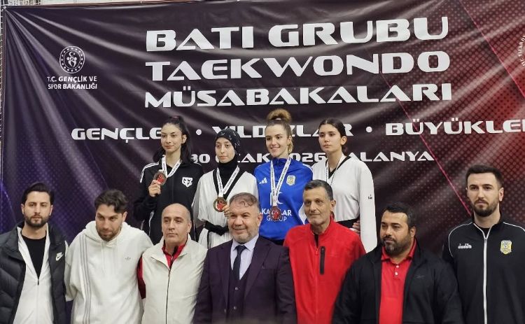 Hayrunisa ile gururland�k