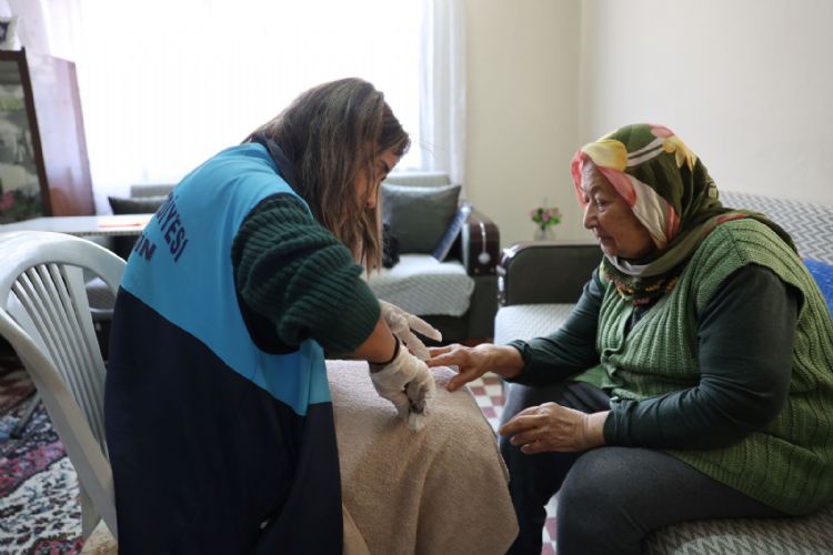 Akdeniz�de 500 haneye evde temizlik ve bak�m deste�i